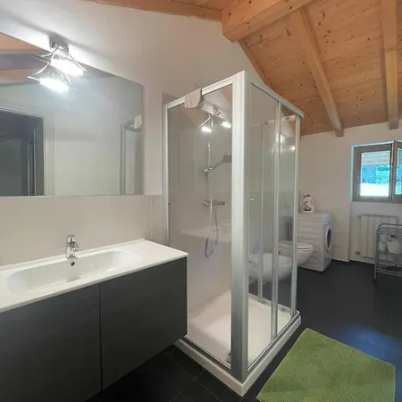 Borgo Antico Con Piscina E Vista Panoramica! Holiday home Colico