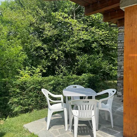 Borgo Antico Con Piscina E Vista Panoramica! Holiday home Colico